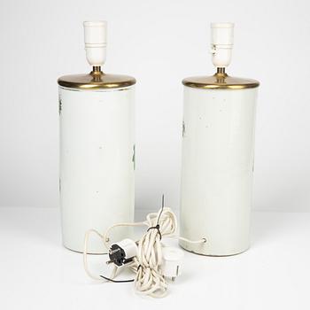 Ett par penselvaser omgjorda till bordslampor, porslin, Kina, 1900-tal.