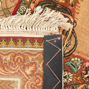 Tabriz rug, figural old/semi-antique, approximately 122x146 cm.