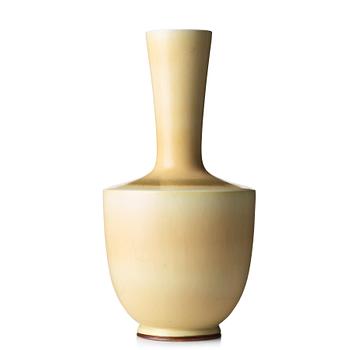 Berndt Friberg, a stoneware vase, Gustavsberg studio, Sweden 1962.