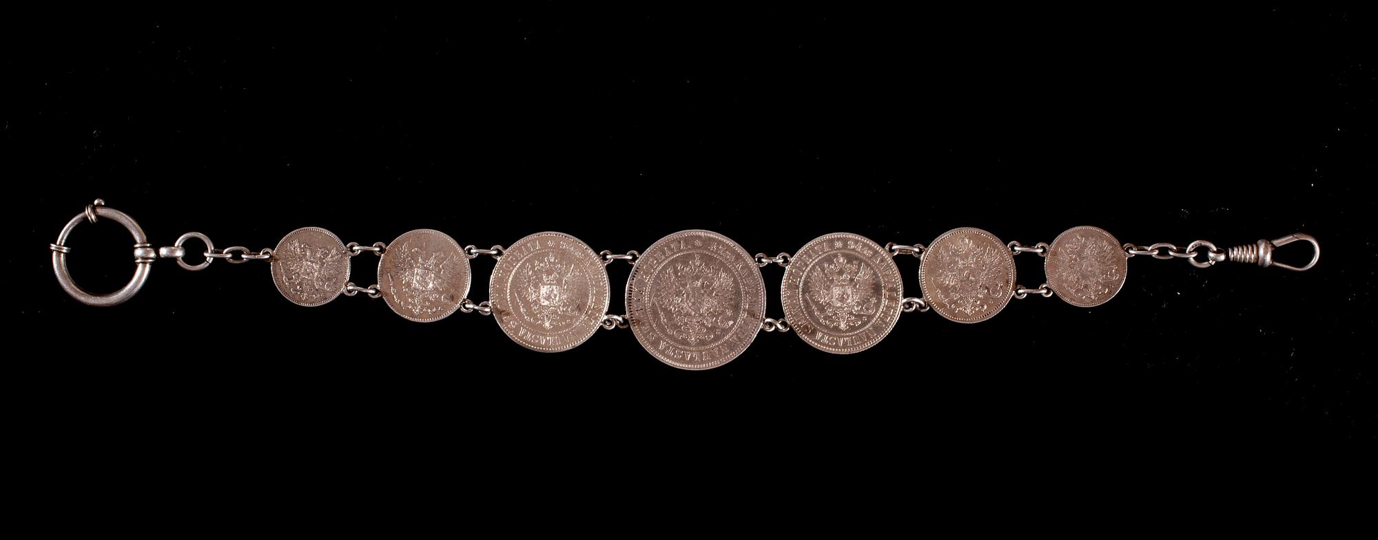 ARMBAND, silver, finska mynt. Vikt ca 34,7 g.