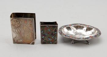 PARTI SILVER, 3 delar, bland annat Mexiko, 1900-tal. Total vikt ca 114g.