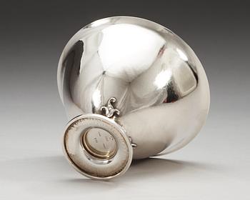 A Gundorph Albertus sterling bowl by Georg Jensen, Copenhagen 1933-44.
