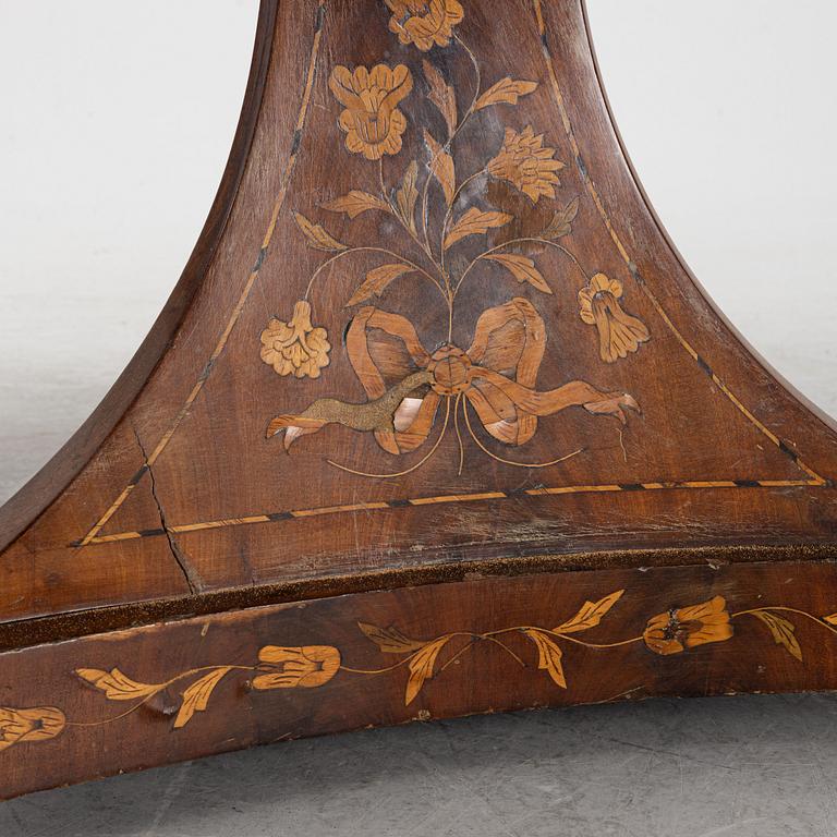 Matbord, 1800-talets mitt.