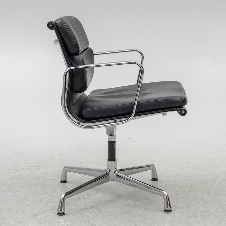 Charles & Ray Eames, an 'EA208 Soft Pad Chair' swivel chair, Vitra, 2010's.