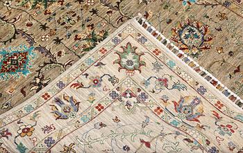 A rug, Zigler design, approx. 239 x 173 cm.