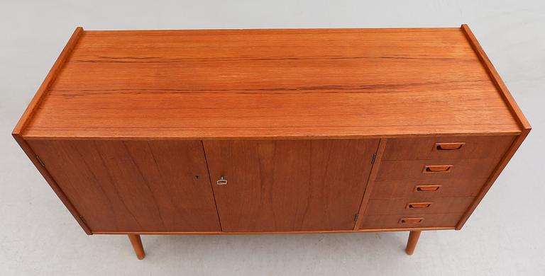SIDEBOARD, 1900-talets andra hälft.