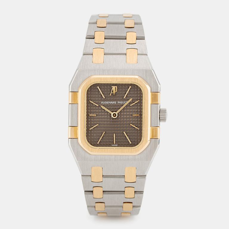 Audemars Piguet, Royal Oak Square, armbandsur, 25 x 32 mm.