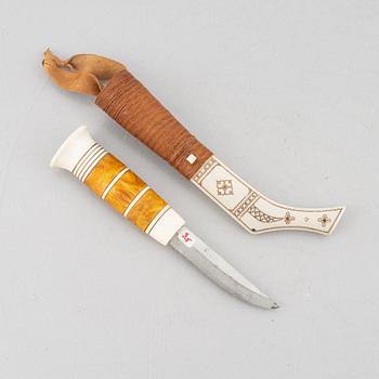 Torsten Fankki, a reindeer horn knife.