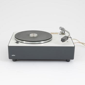 Dieter Rams, a PS 25 turntable from Braun.