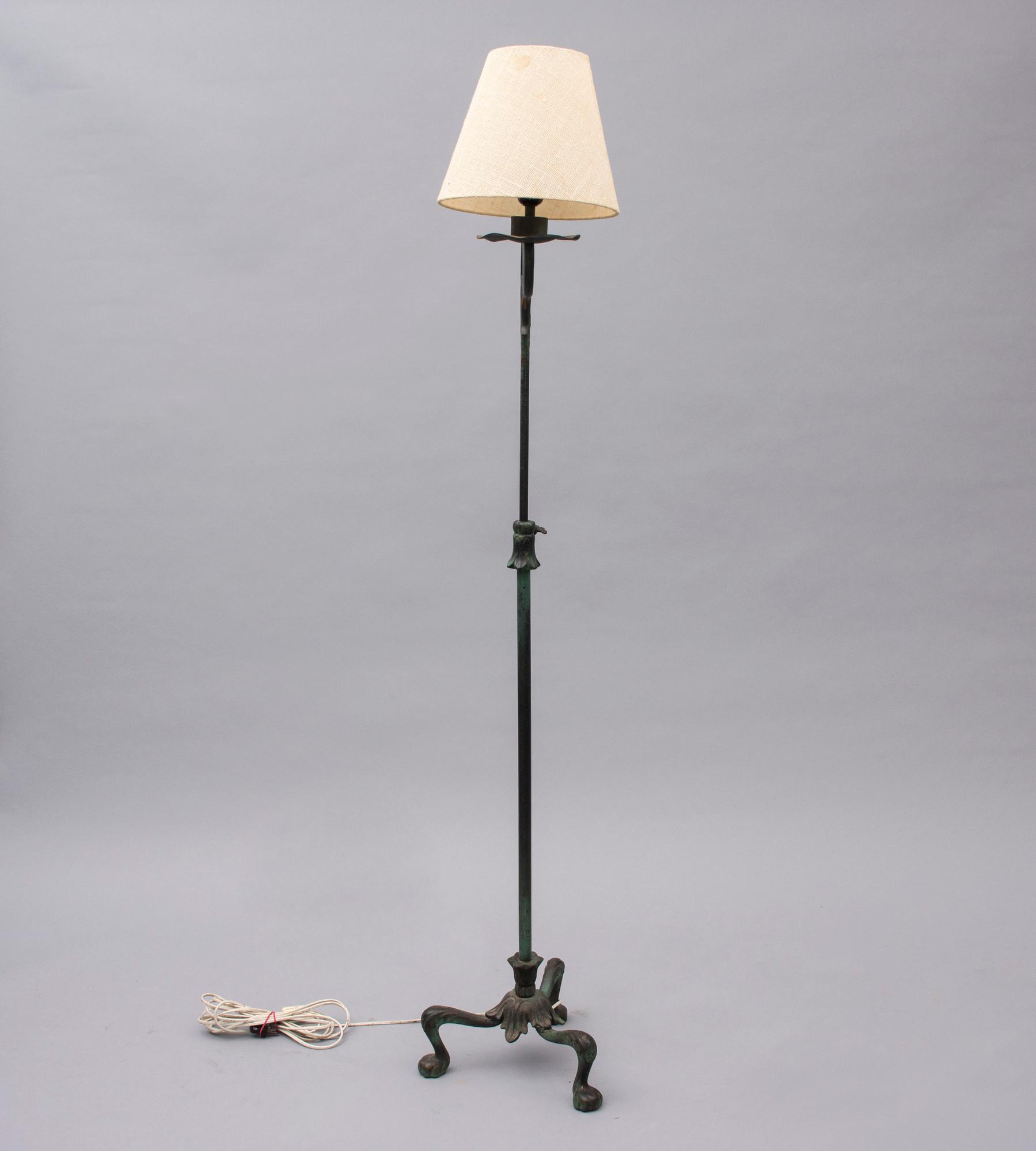 GOLVLAMPA, 1930-tal.