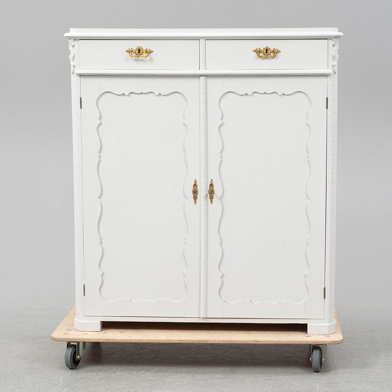 A late 19th century cabinet.