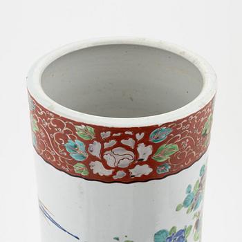 Paraplyställ / golvvas, porslin, Japan, 1900-tal.