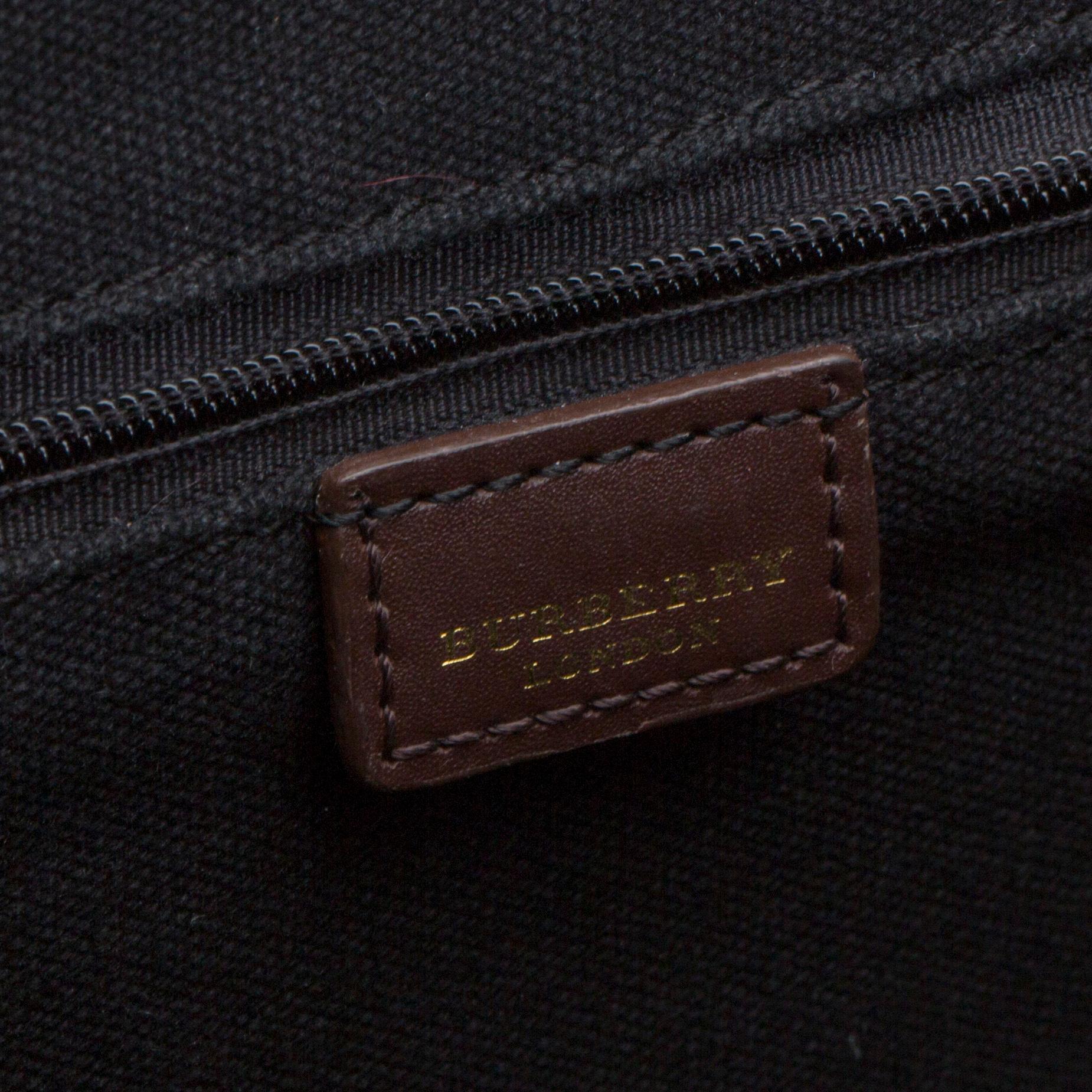 VÄSKA, Burberry.