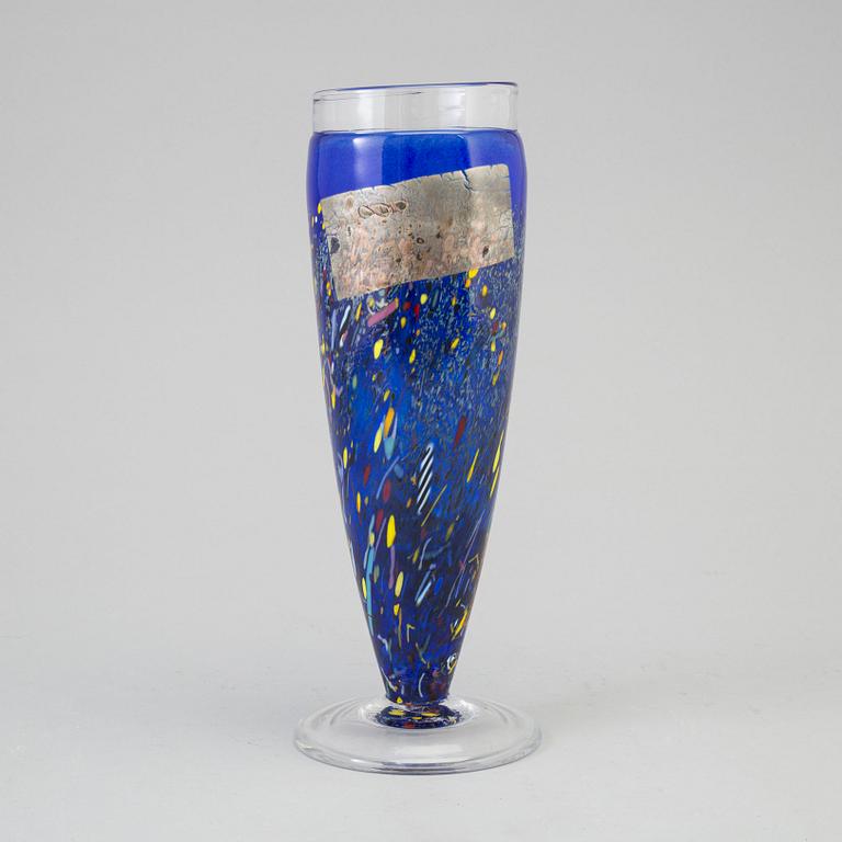 BERTIL VALLIEN, vas, glas, Kosta Boda Artist Collection, signerad.