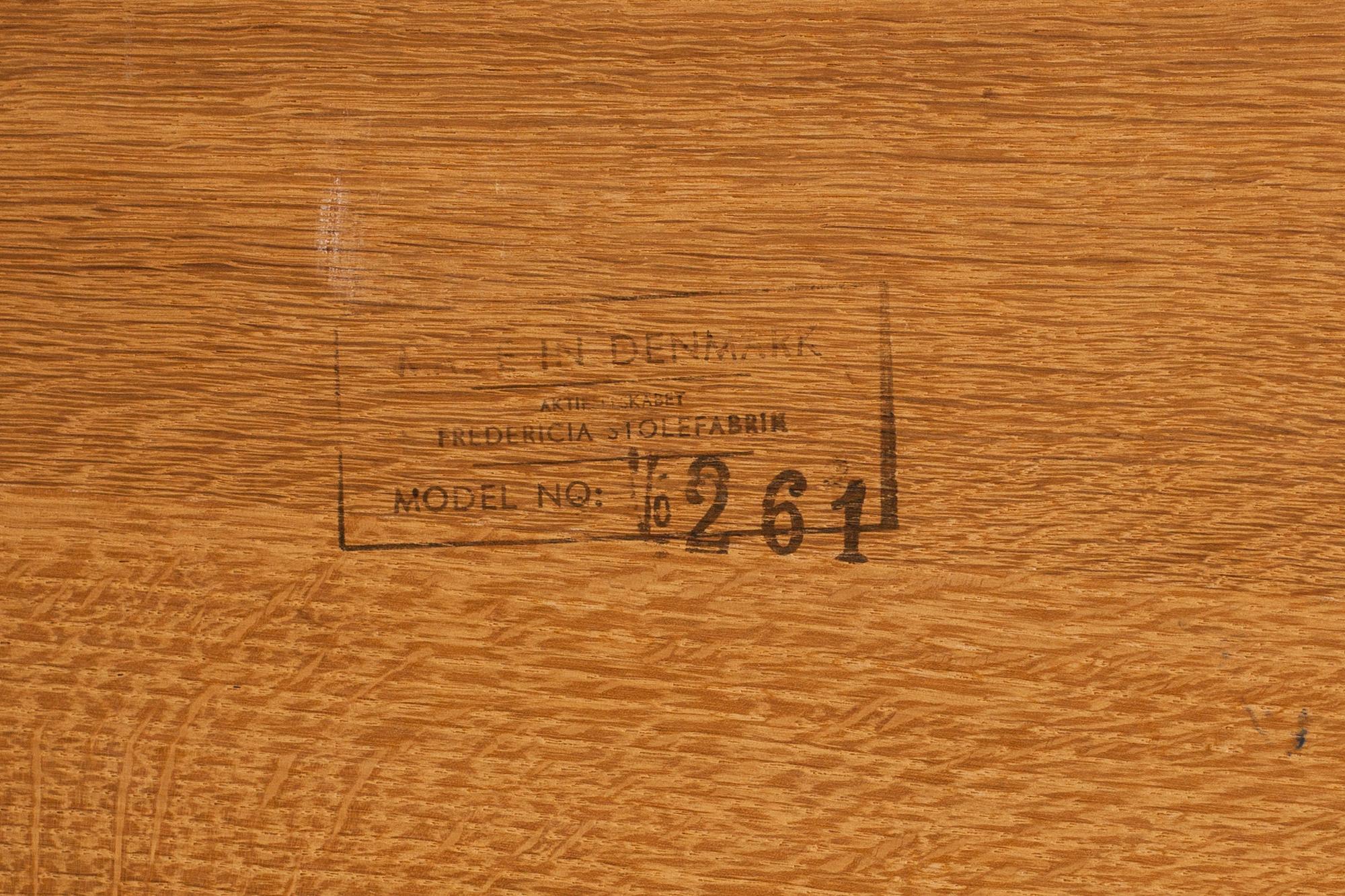SOFFBORD, modell 264, Börge Mogensen, Fredericia Stolefabrik, Danmark, stämpelmärkt.