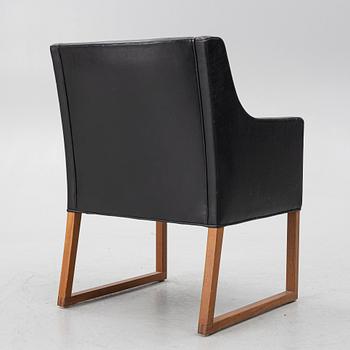 Børge Mogensen, a model 3246 armchair, Fredericia Stolefabrik, Denmark.