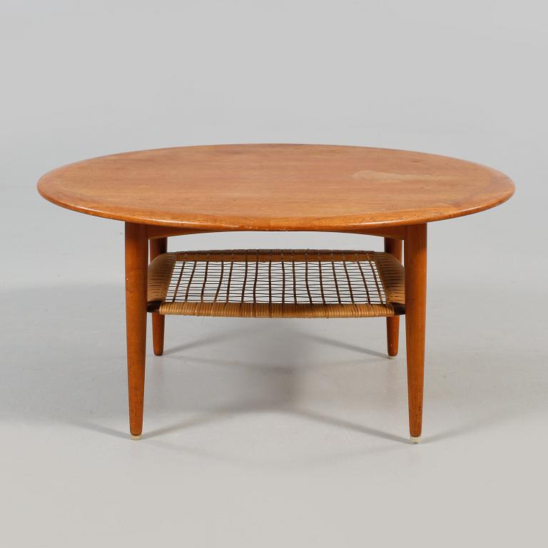 SOFFBORD, möjligen Johannes Andersen, CFC Silkeborg, Danmark, 1900-talets mitt.