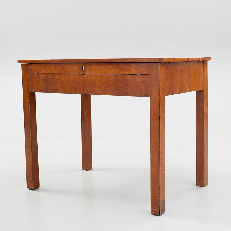 ARKITEKTBORD, Karl-Johan, 1800-talets början.