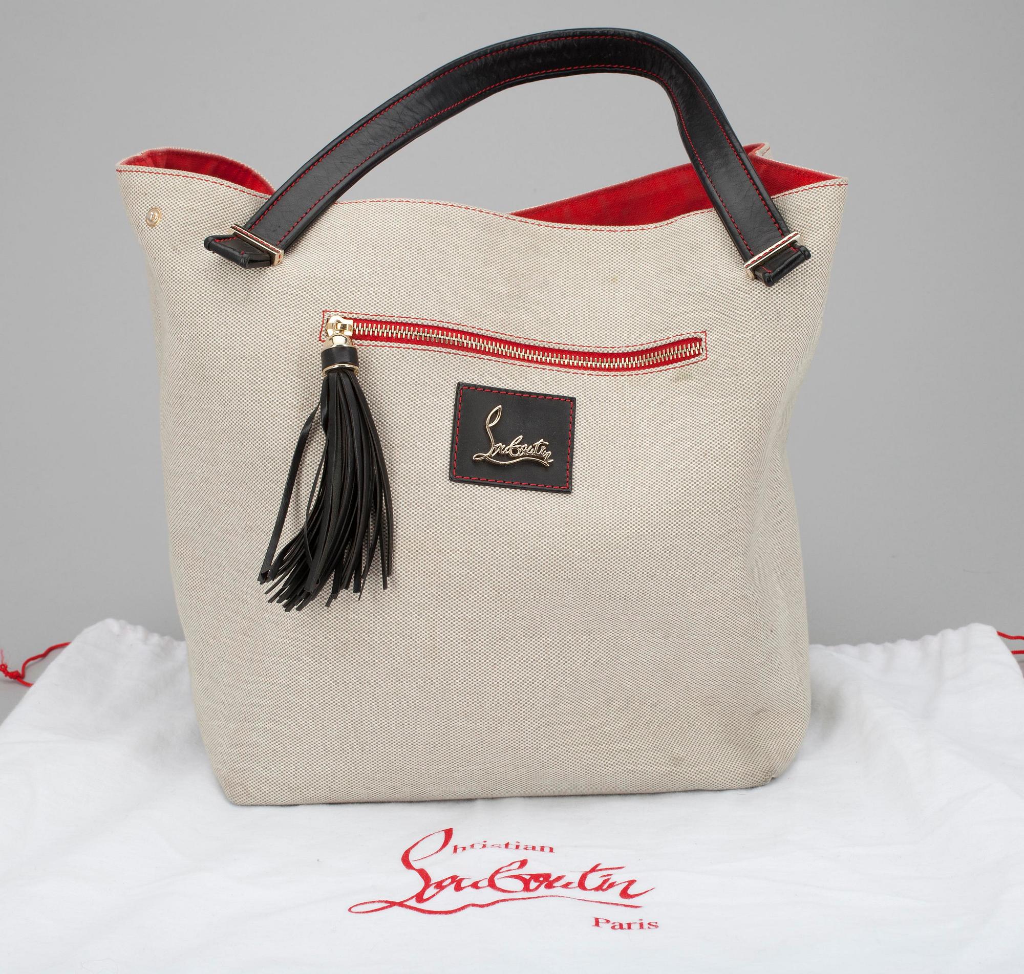 VÄSKA, Christian Louboutin.