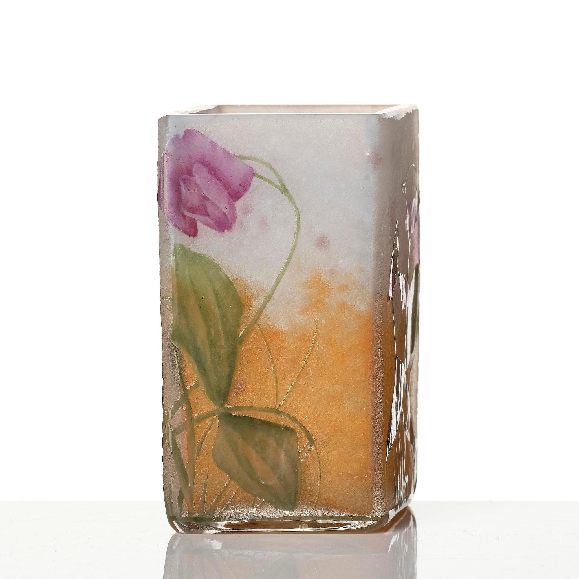 Daum Frères, a set of two Art Nouveau cameo glass vases, Nancy, France.