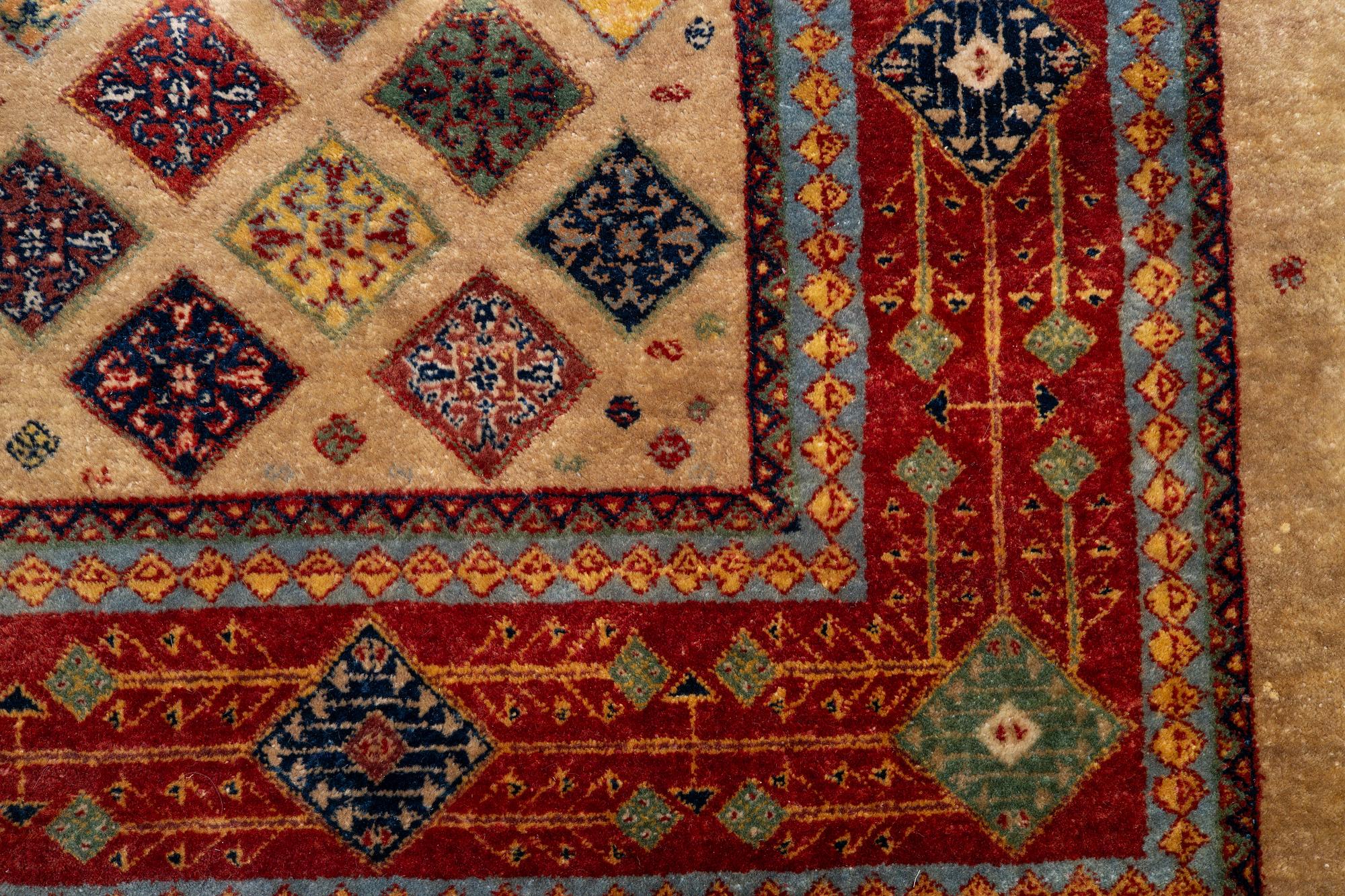Rug, India 345 x 260 cm.