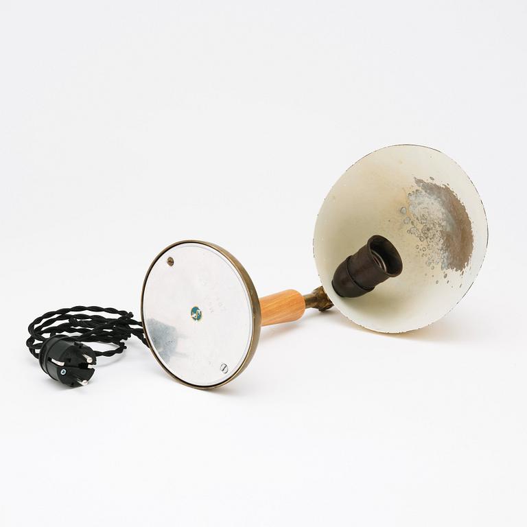 Harald Notini, a table lamp, model "15487/A", Arvid Böhlmarks Lampfabrik, 1940-50s.