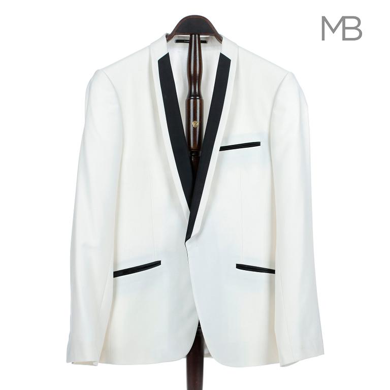 TIGER OF SWEDEN, a men´s white and black tuxedo with jacket and pants, size 48.