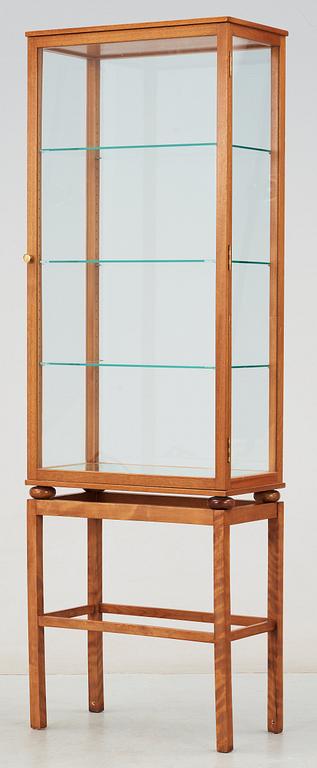 A Josef Frank mahogany show case cabinet, Svenskt Tenn,