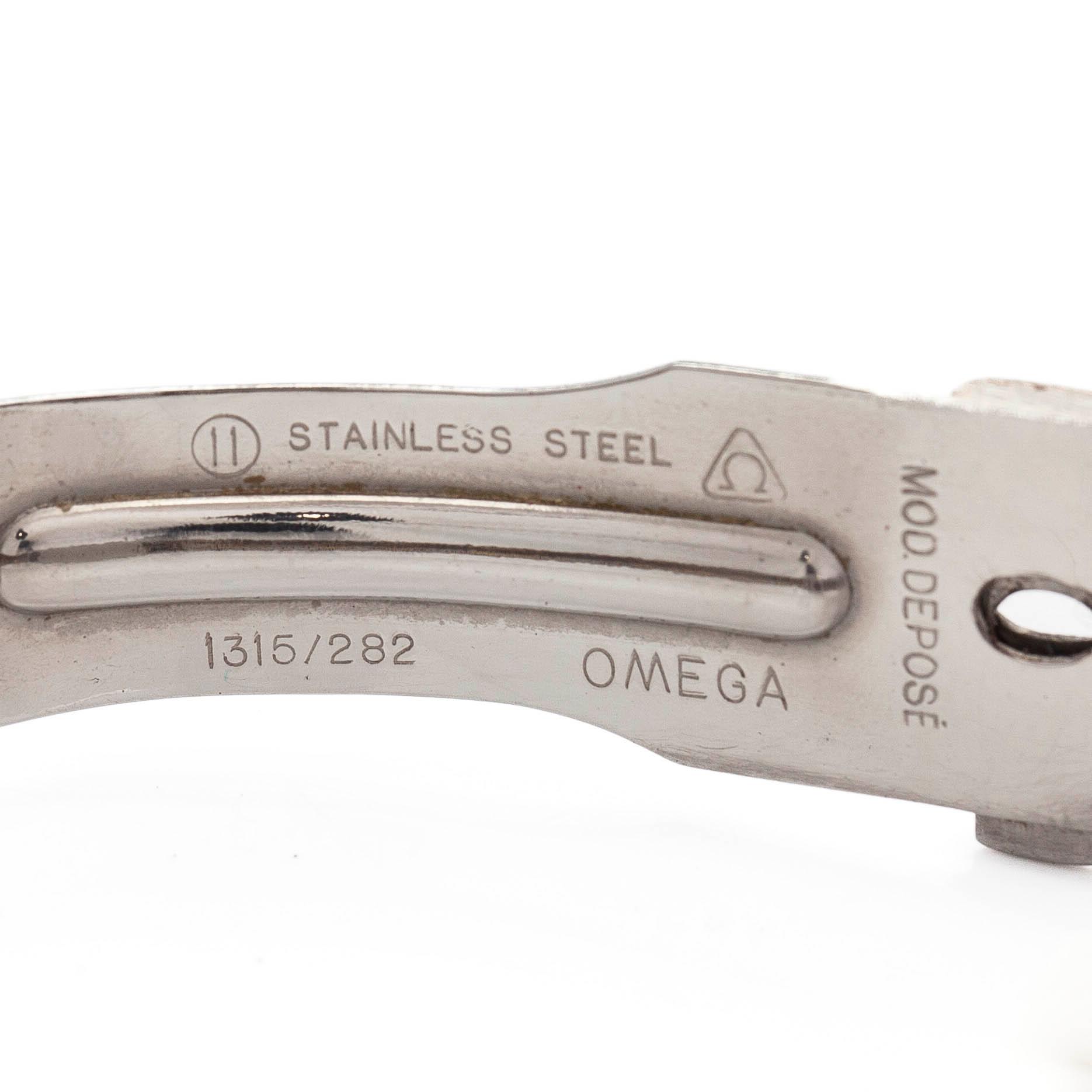 Omega, Seamaster, Quartz, armbandsur, 33 x 39 mm.