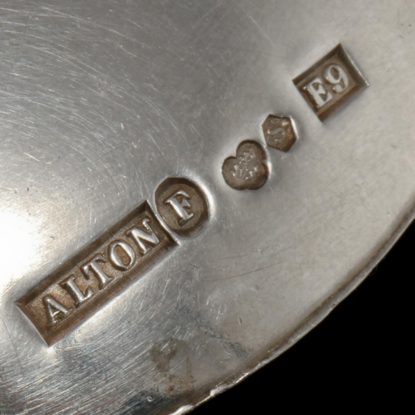 BROSCH, silver, Alton, Falköping, 1955. Vikt 8 g.