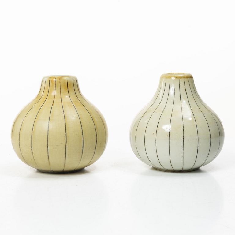 Gertrud Lönegren, Two 'Miranda' stoneware vases and a dish, Rörstrand, 1936-1941.