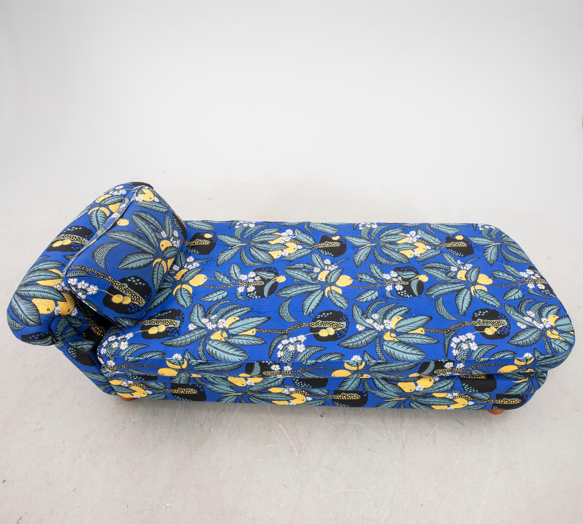 Josef Frank, dagbädd modell 775, Firma Svenskt Tenn daterad 2020.