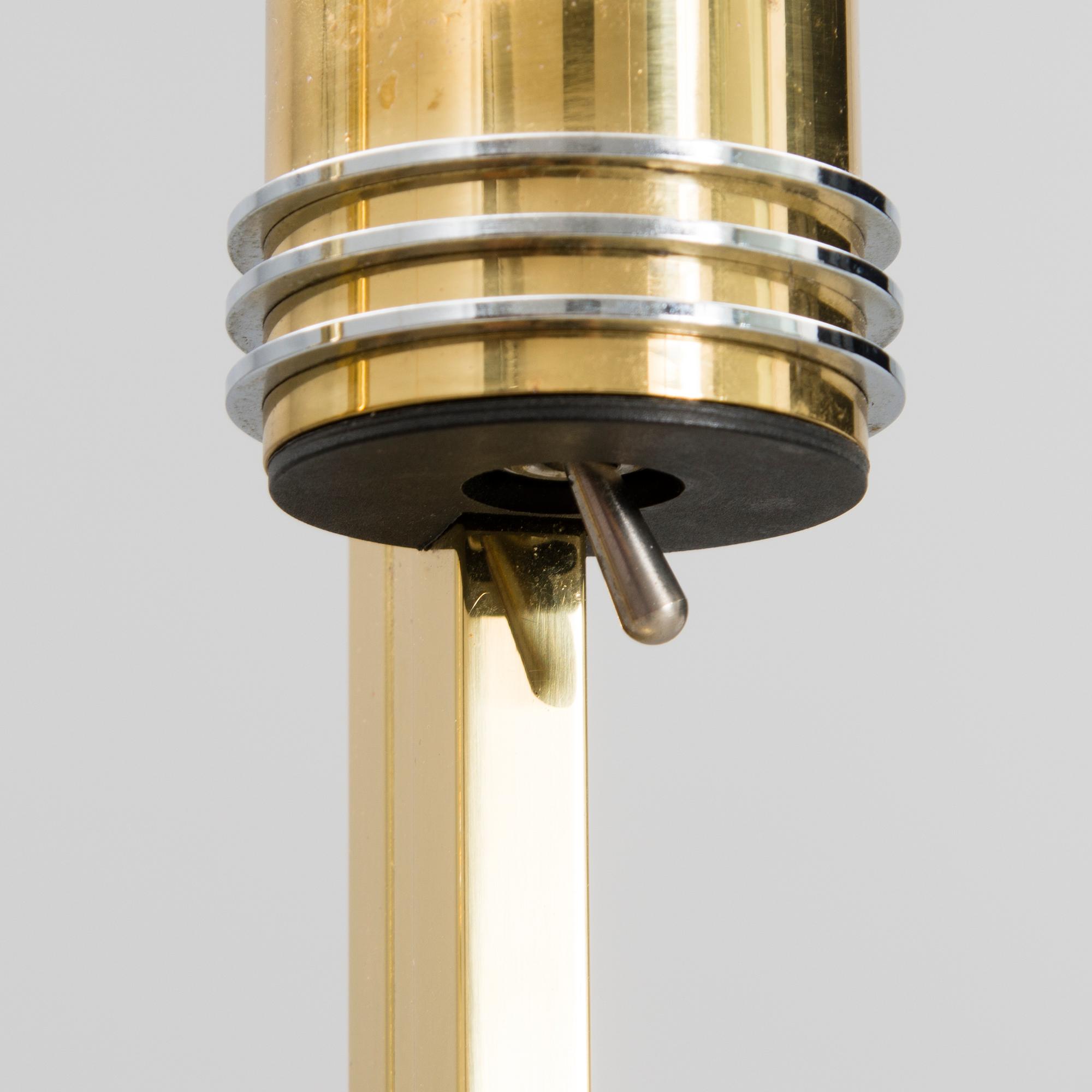 LATTIAVALAISIMIA, 2 kpl, Høvik Lys, Norja 2000-luku.