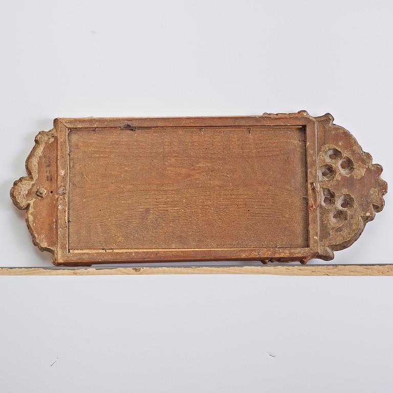 SPEGELLAMPETTER, för ett ljus, ett par snarlika, av Nils Meunier (mästare i Stockholm 1754-97). Rokoko.