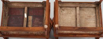 A pair of horseshoe-back armchairs, Qing dynasty (1644-1912).