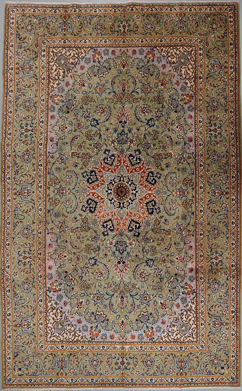 MATTA, Najafabad, 1900-talets senare del,  420 x 295 cm.