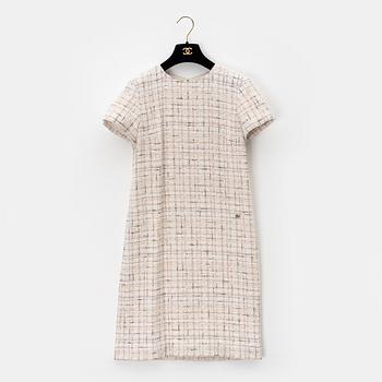 Chanel, a bouclé dress, size 34.