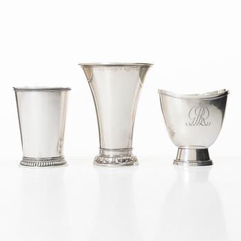 Bägare, 3 st, silver, Stockholm 1920-50-tal.