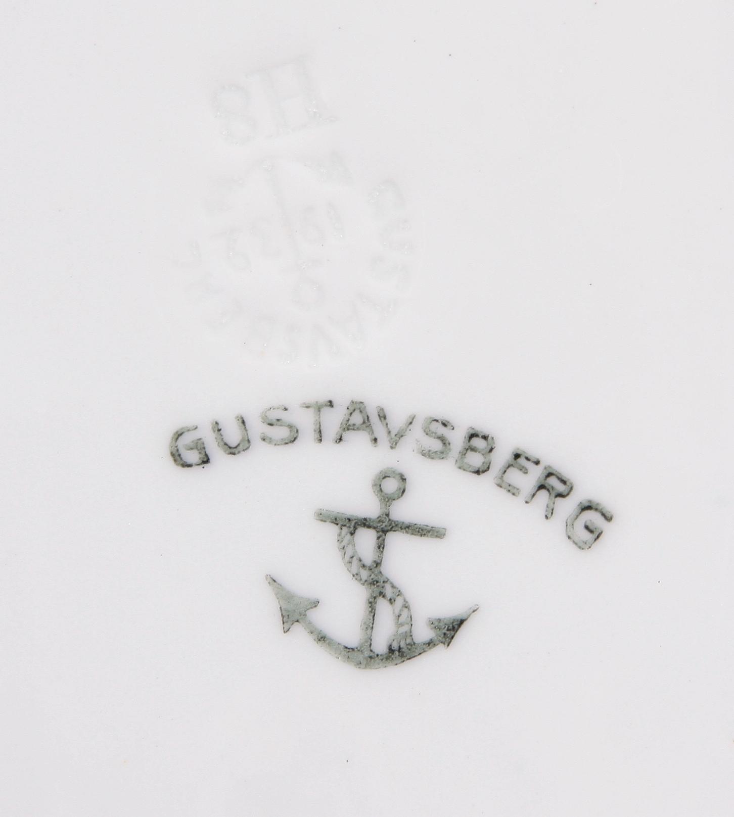 MAT- OCH KAFFESERVISDELAR, 36 st, porslin, "Blå Blom", Gustavsberg.