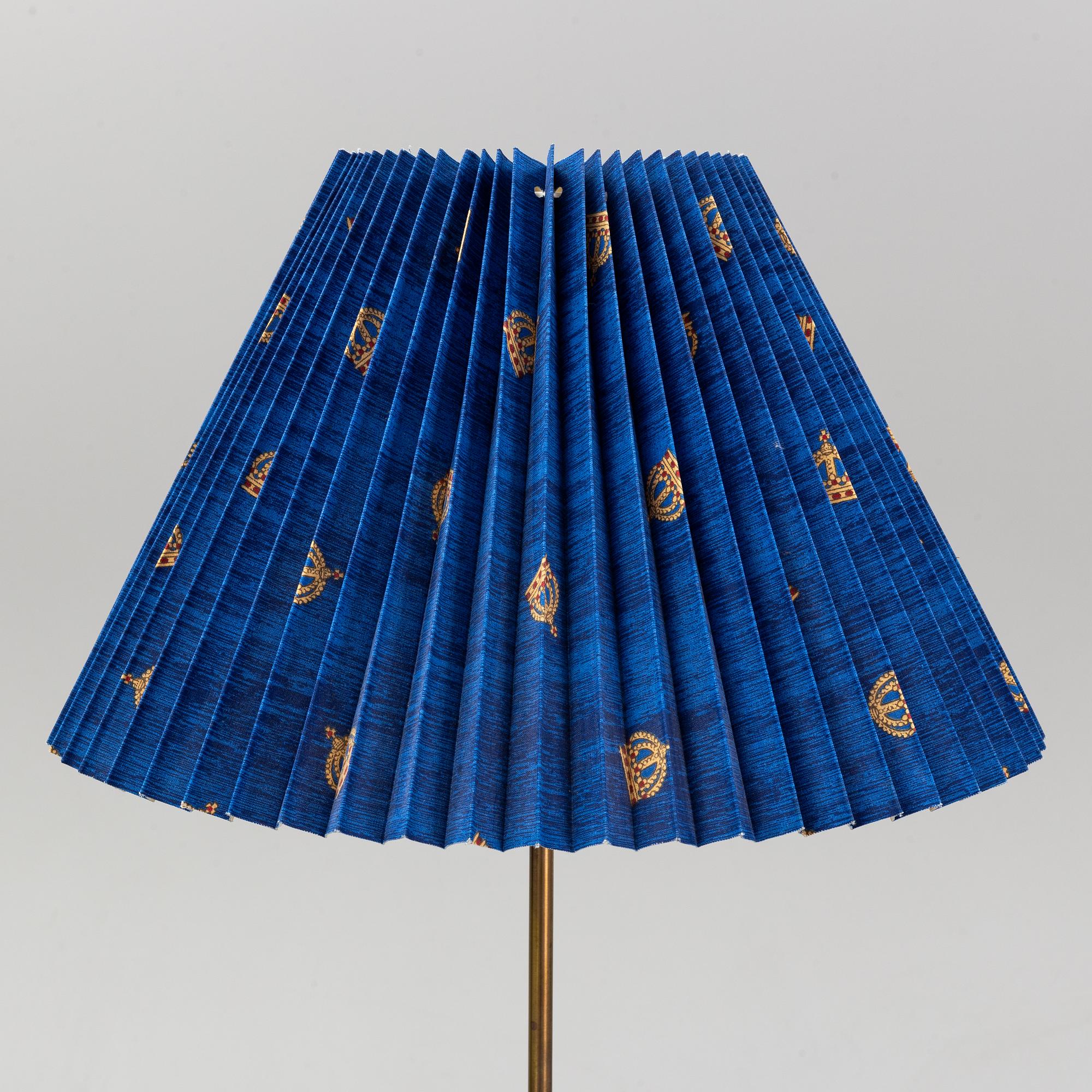 A floor lamp from the second half of the 20th century.