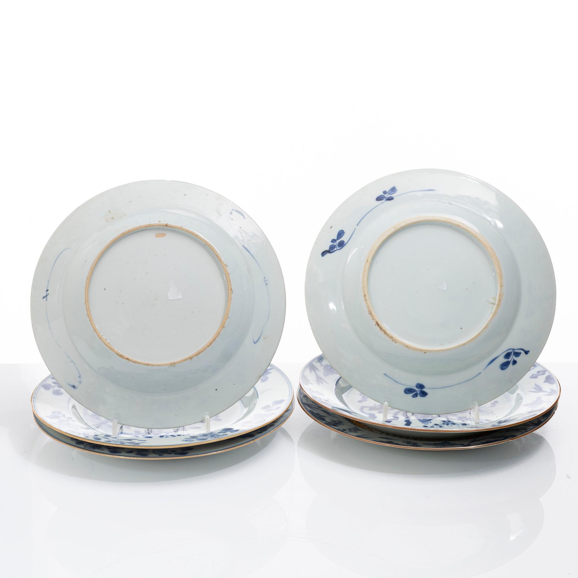 Tallrikar, 10 stycken, porslin. Qingdynastin, 1700--tal.