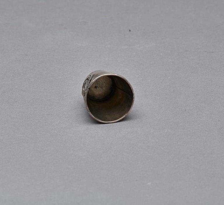 SUPKOPP, silver, Kina, märkt undertill. 24 g.