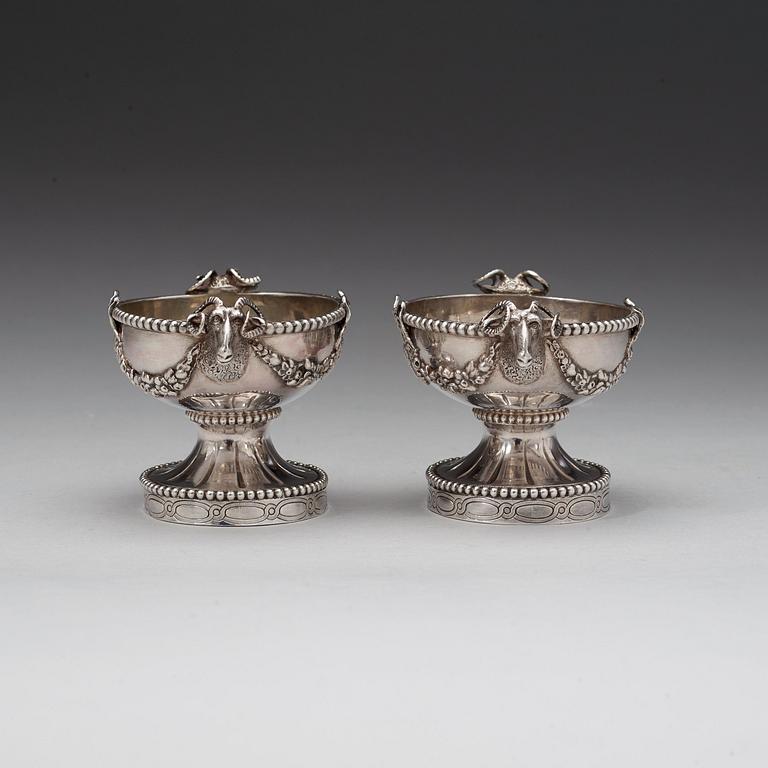 A pair of 18th century silver salts, marks of Joseph-Thomas Vancouvenbergh, Paris 1784.