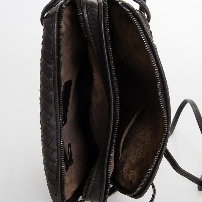 Bottega Veneta, A Double Zip 'Nodini' Bag.