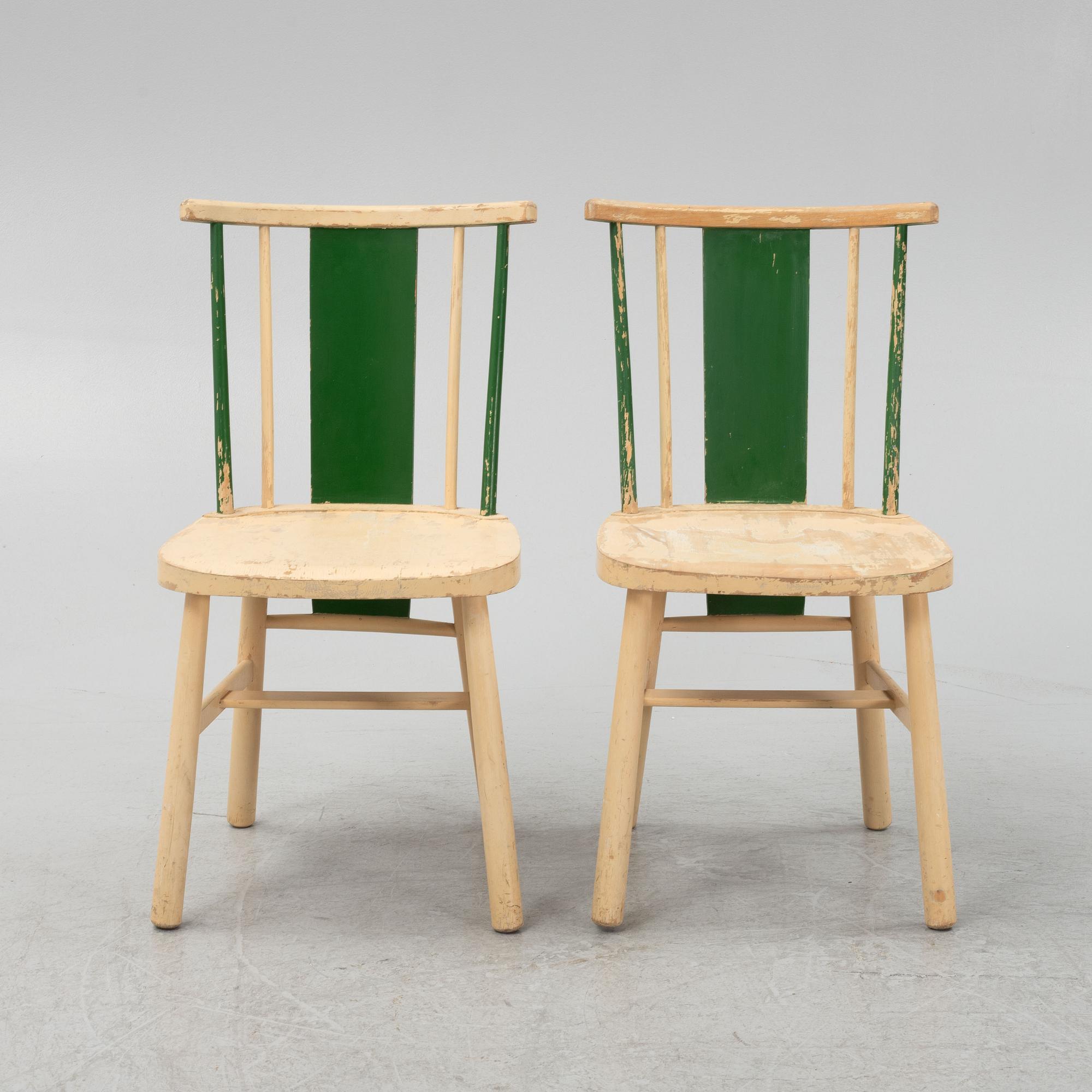 A pair of chairs by Otto Schulz for Boet, first part of the 20th Century.