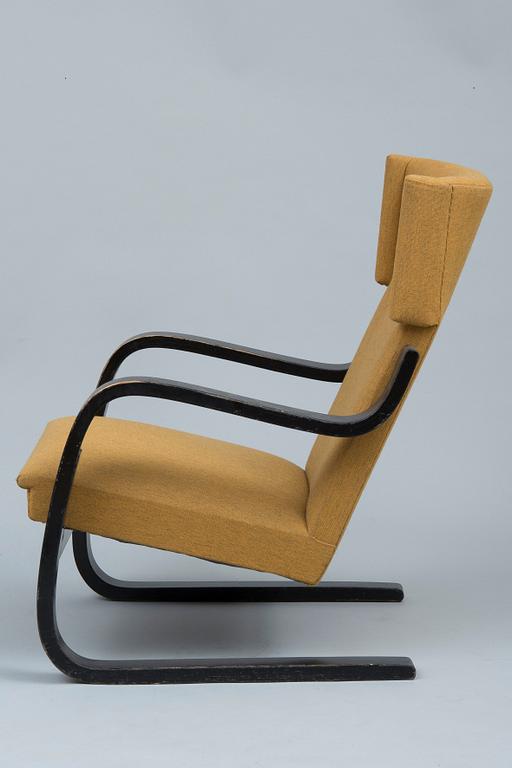 Alvar Aalto, AN ARMCHAIR No 36.