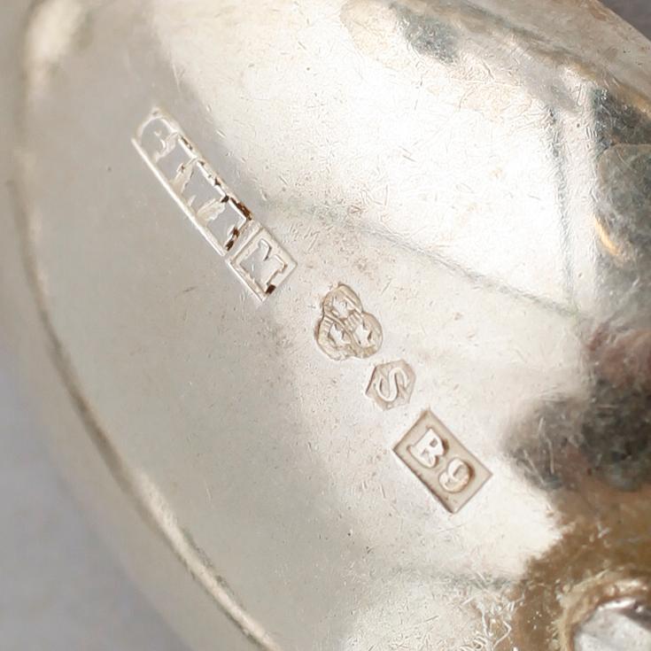 SAMLING SILVERFÖREMÅL, 24 delar, 1800-/1900-tal. Vikt ca 405 gram.