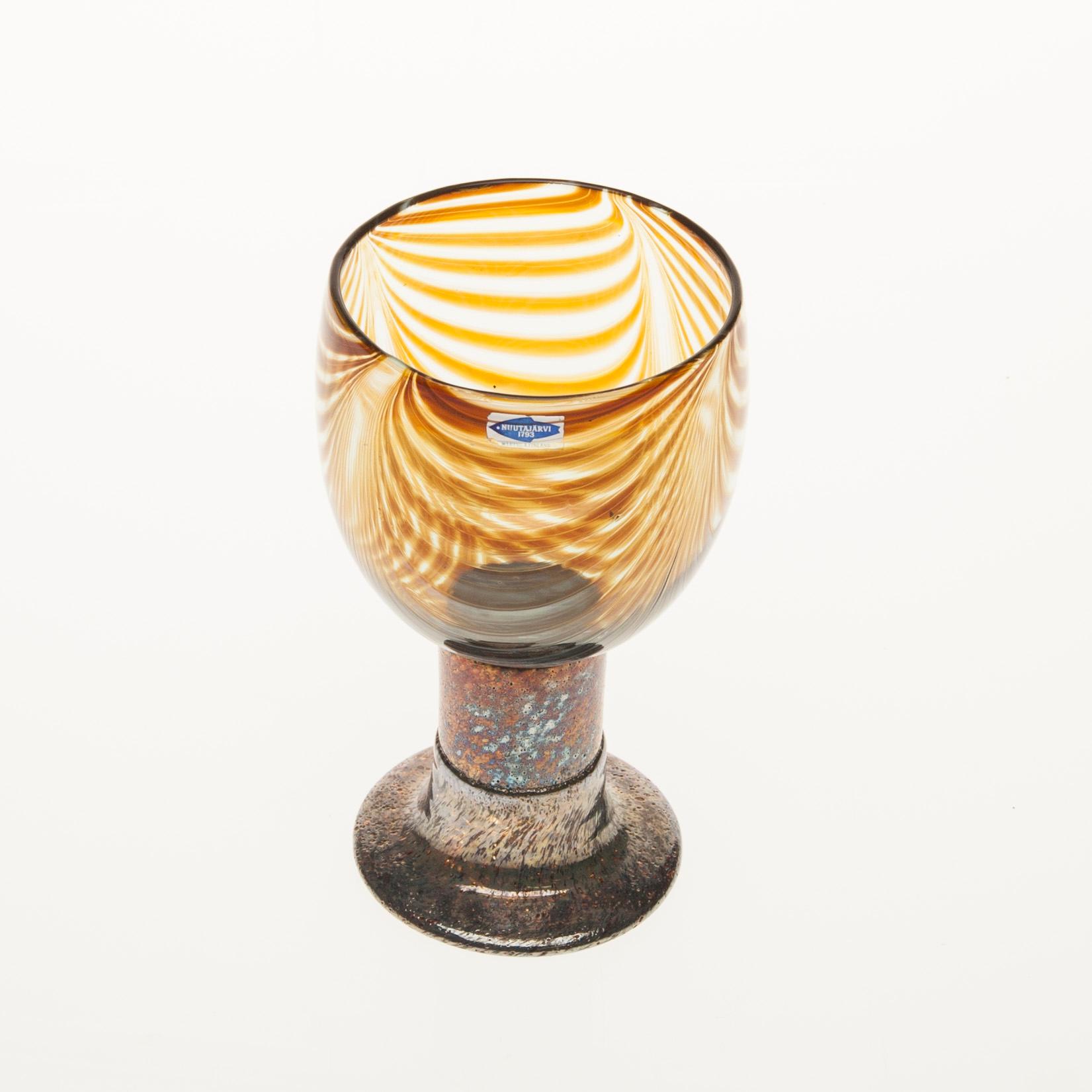 POKAL, glas, signerad Oiva Toikka Nuutajärvi Notsjö.
