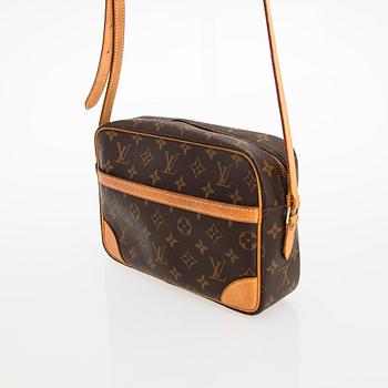 Louis Vuitton, "Trocadero 27", väska.
