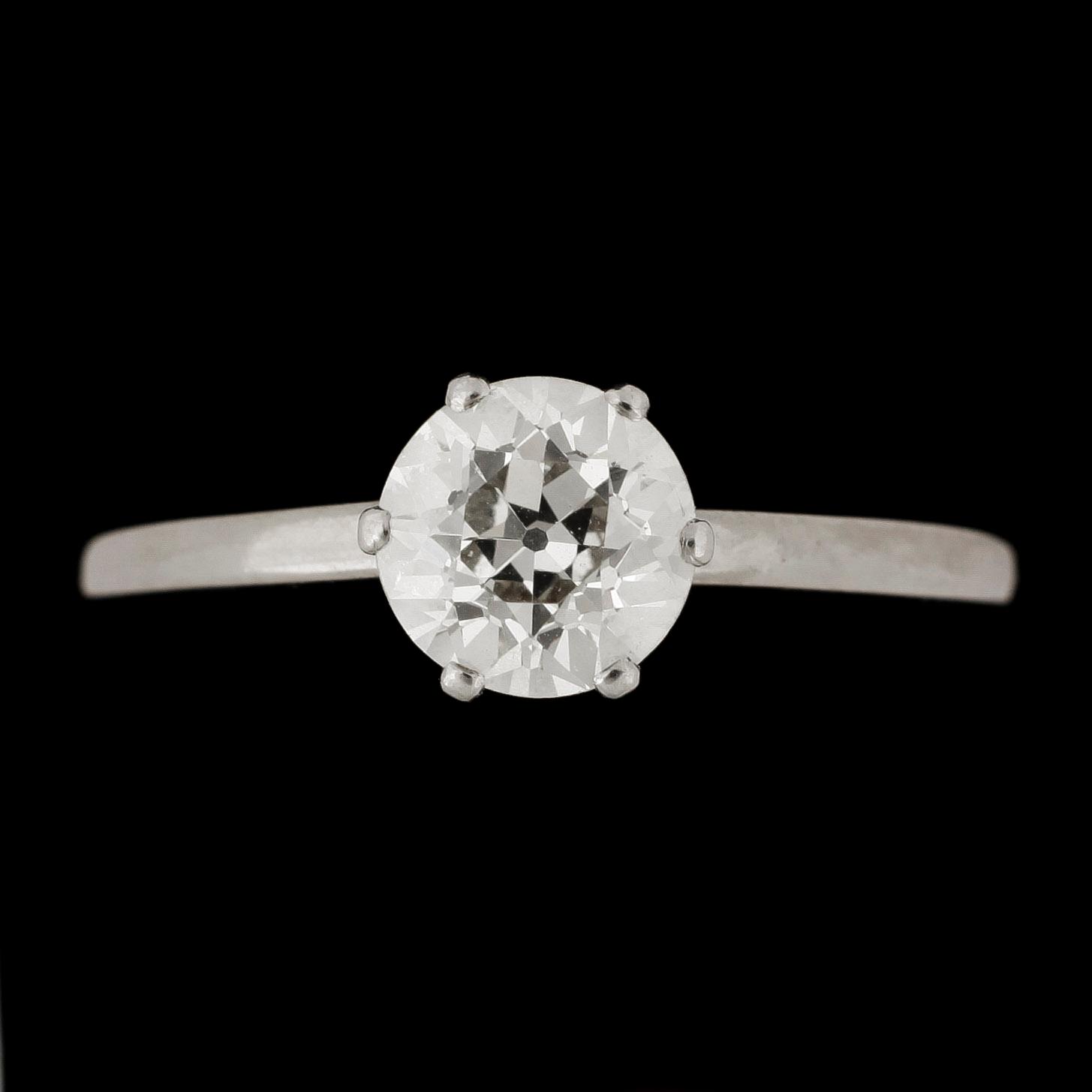 RING, 18K vitguld med gammalslipad diamant, Diam diamant ca 6,42 mm. W.A Bolin, Stockholm, troligen 1944.